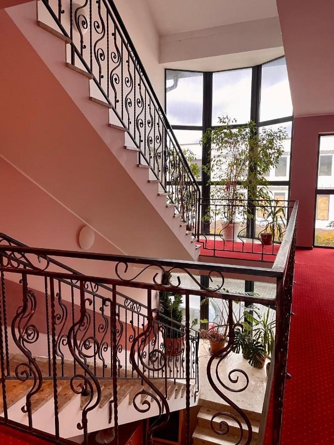 Hotel Dowhan Nowe Eksteriør billede