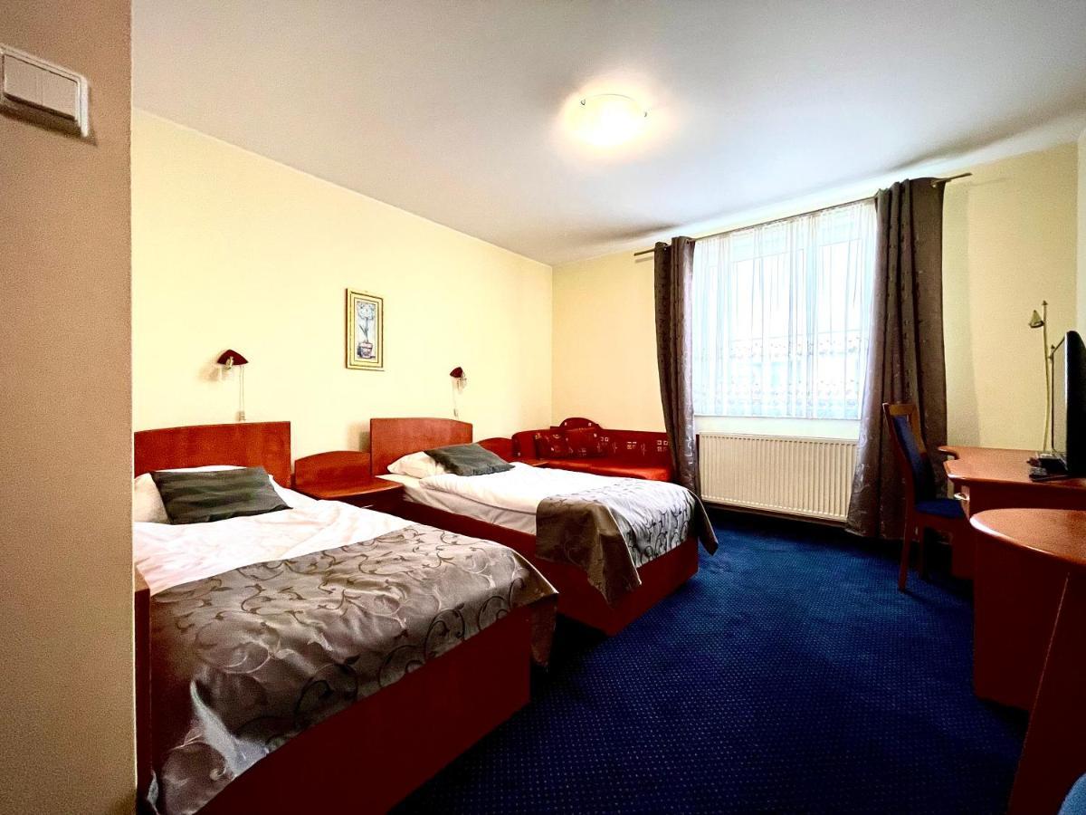 Hotel Dowhan Nowe Eksteriør billede