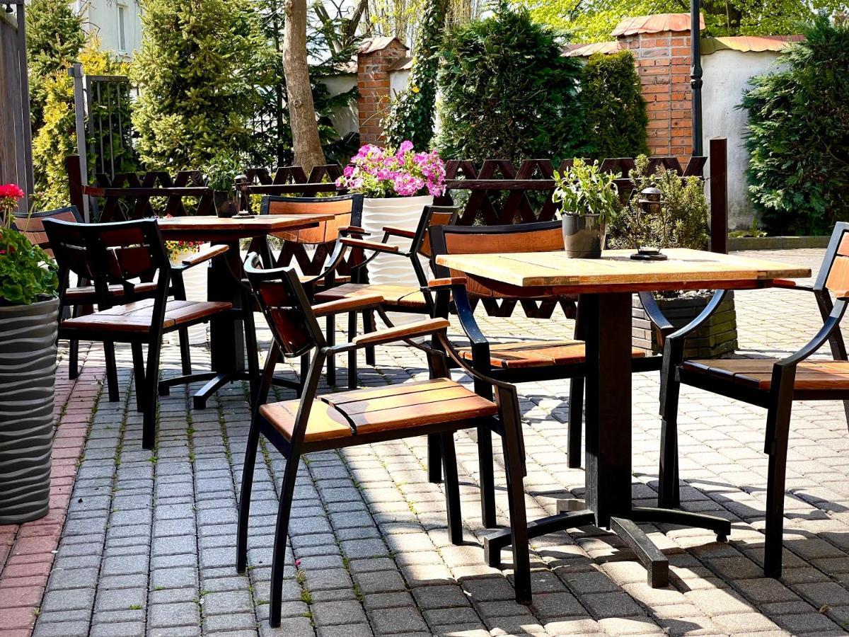 Hotel Dowhan Nowe Eksteriør billede